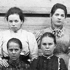 Baumwollspinnerinnen der Fa. Herrburger & Rhomberg, Absam